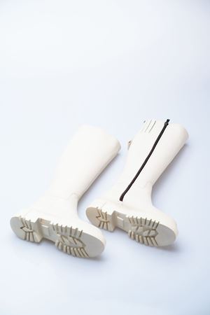 ALBİNİ HAKİKİ DERİ KADIN ÇİZME 1048123K