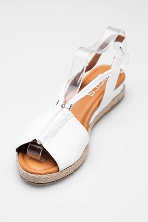 LİZSHOE HAKİKİ DERİ KADIN SANDALET ZYN 127623Y