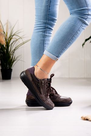 LEGERO HAKİKİ DERİ KADIN AYAKKABI 23923K