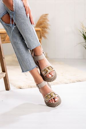 LİZSHOE HAKİKİ DERİ KADIN SANDALET ZYN 793024Y