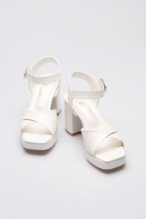 LİZSHOE KADIN ABİYE AYAKKABI 647024Y