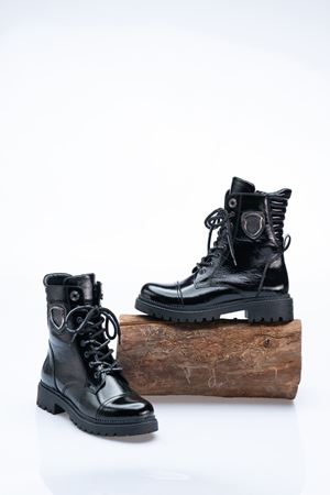 ALBİNİ HAKİKİ DERİ KADIN GÜNLÜK BOT 3072122K