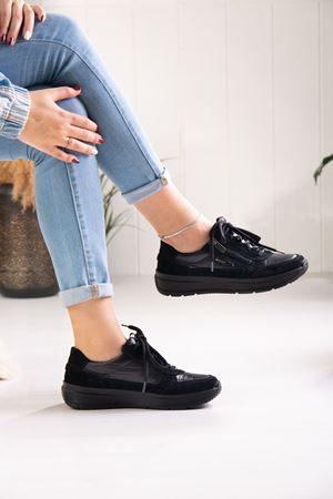 LEGERO HAKİKİ DERİ KADIN AYAKKABI 23923K