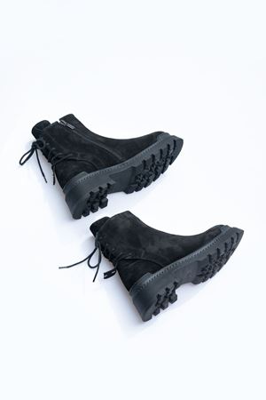 ALBİNİ HAKİKİ DERİ KADIN GÜNLÜK BOT 1000323K