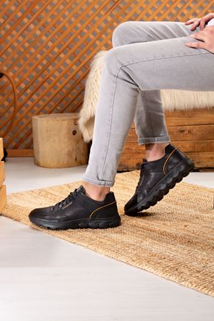 FREEFOOT HAKİKİ DERİ ERKEK GÜNLÜK AYAKKABI 24126123K