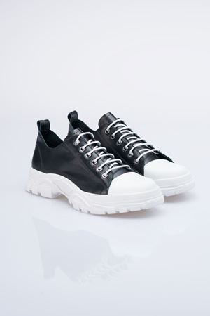 ALBİNİ HAKİKİ DERİ KADIN GÜNLÜK AYAKKABI 1020222Y