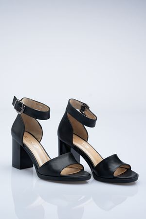 LİZSHOE HAKİKİ DERİ KADIN TOPUKLU AYAKKABI AKB 30122Y