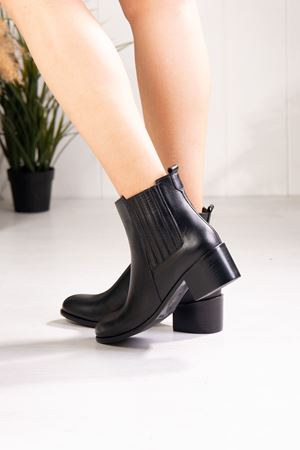 LİZSHOE HAKİKİ DERİ KADIN GÜNLÜK BOT KRL 28224K