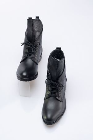 LİZSHOE HAKİKİ DERİ KADIN GÜNLÜK BOT SNL 211722K