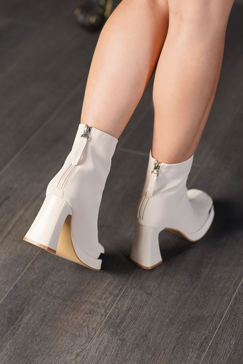 GUJA KADIN TOPUKLU BOT 414-225K