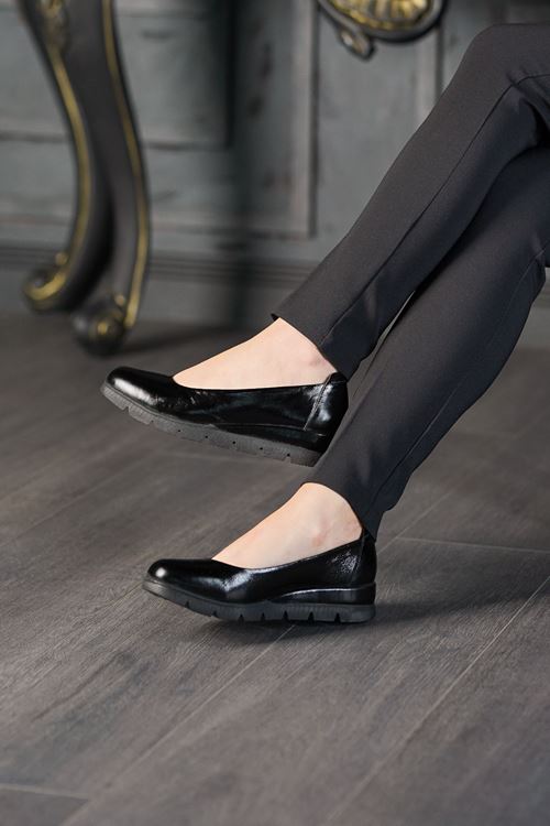 MAMMAMİA HAKİKİ DERİ KADIN AYAKKABI 66025K