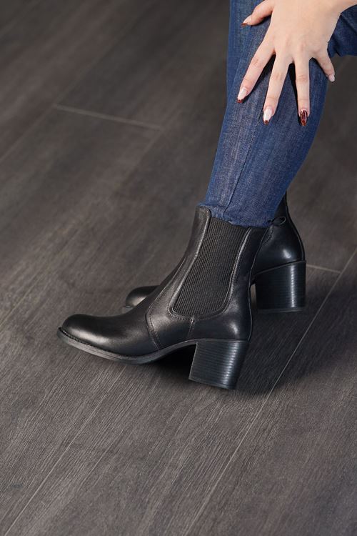 LİZSHOE HAKİKİ DERİ KADIN GÜNLÜK BOT ELNR 129425K