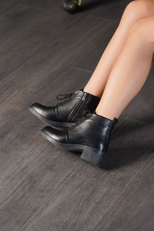 LİZSHOE HAKİKİ DERİ KADIN BOT ONIX 25324K