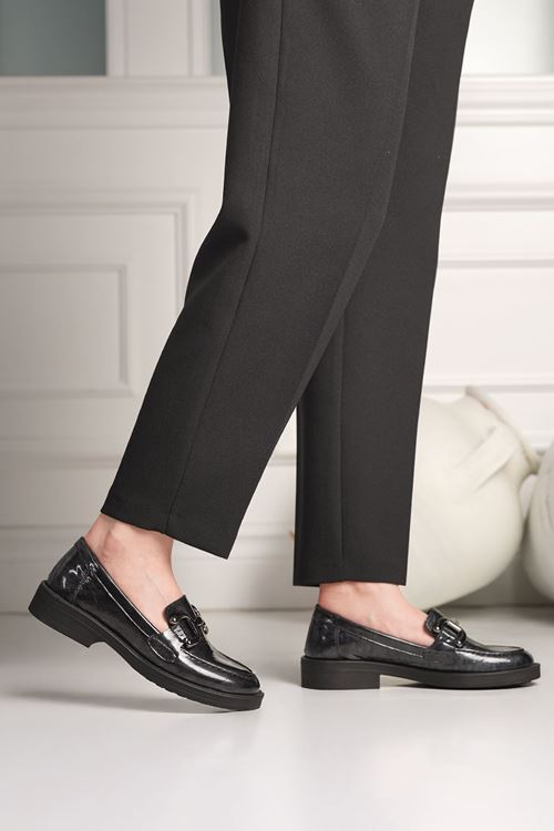 MAXİMİNO HAKİKİ DERİ KADIN GÜNLÜK AYAKKABI 707124K