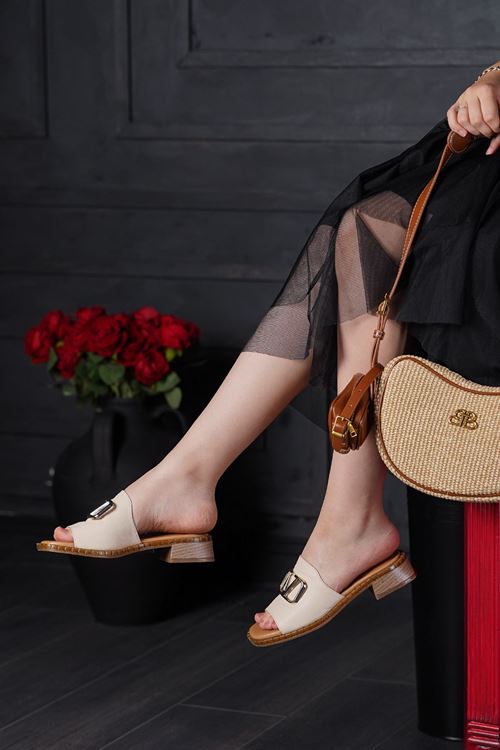 LİZSHOE HAKİKİ DERİ KADIN TERLİK SEÇ 01625Y