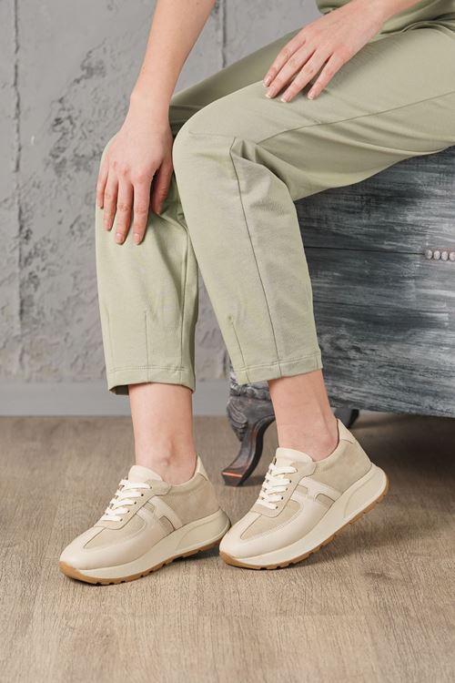 ALBİNİ HAKİKİ DERİ KADIN SPOR AYAKKABI 2550205025Y