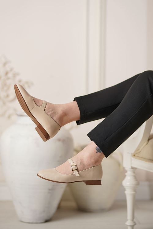 ALBİNİ HAKİKİ DERİ KADIN BABET 2510078025Y