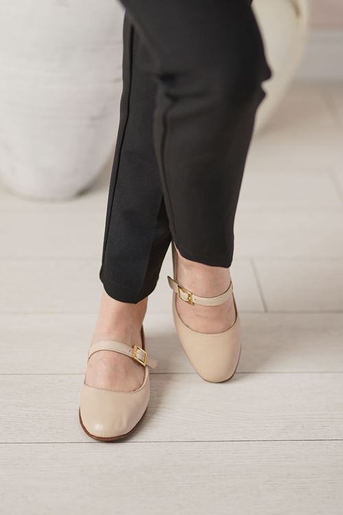 ALBİNİ HAKİKİ DERİ KADIN BABET 2510078025Y