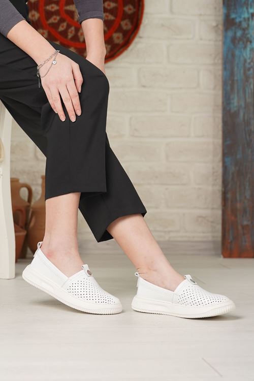 MAMMAMİA HAKİKİ DERİ KADIN GÜNLÜK AYAKKABI 85525Y