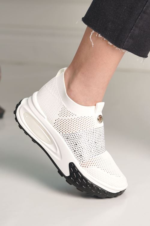 GUJA KADIN SPOR AYAKKABI 305-425Y