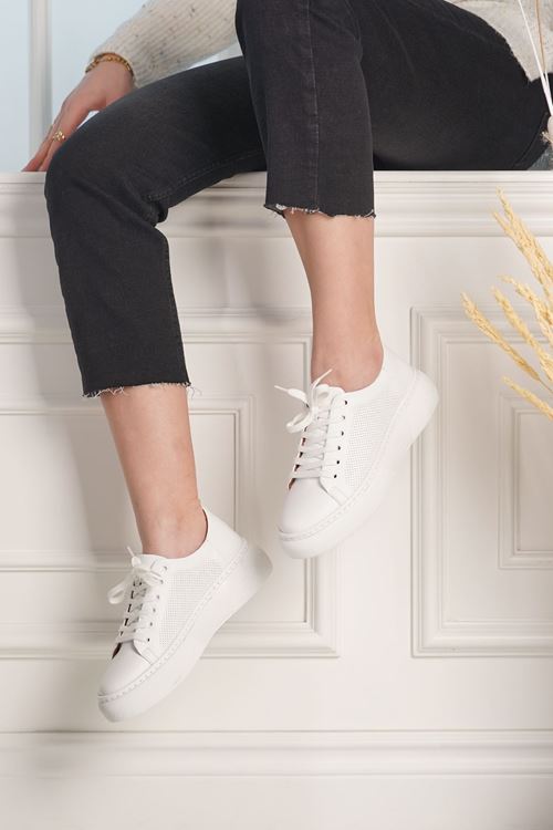 MAXİMİNO HAKİKİ DERİ KADIN SPOR AYAKKABI 519924Y