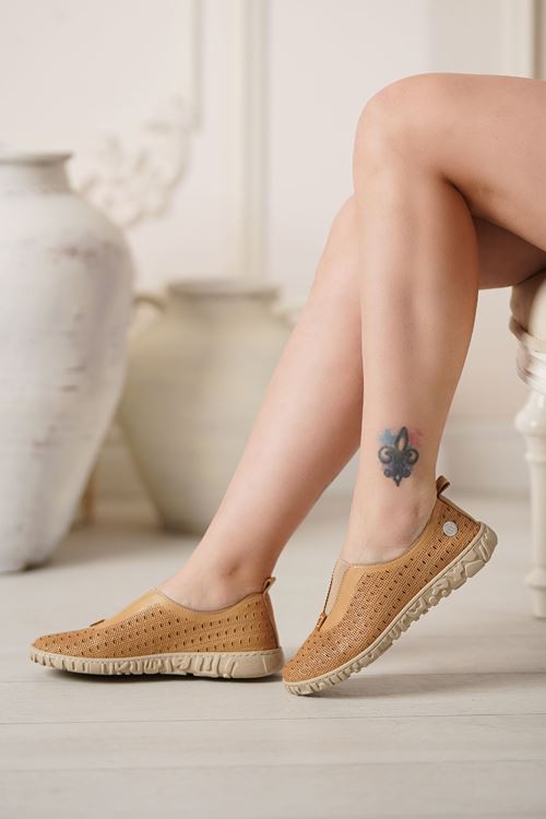 MAMMAMİA HAKİKİ DERİ KADIN GÜNLÜK AYAKKABI 66525Y