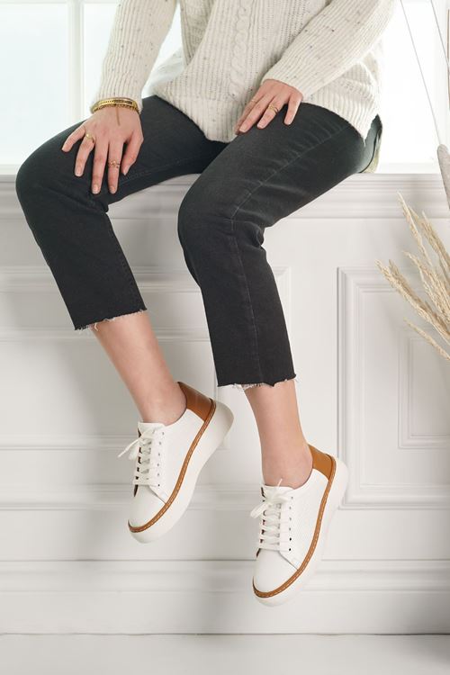 MAXİMİNO HAKİKİ DERİ KADIN SPOR AYAKKABI 519924Y