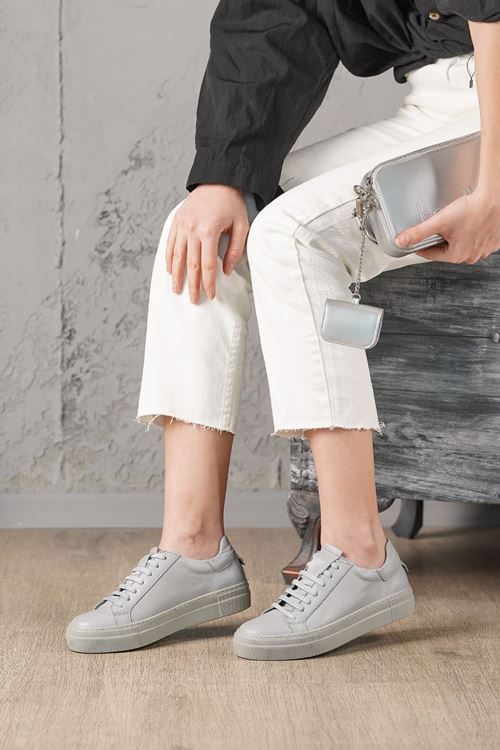 LİZSHOE HAKİKİ DERİ KADIN SPOR AYAKKABI SNL 35225Y