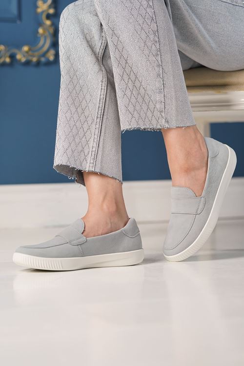 LEGERO HAKİKİ DERİ KADIN GÜNLÜK AYAKKABI 37325Y