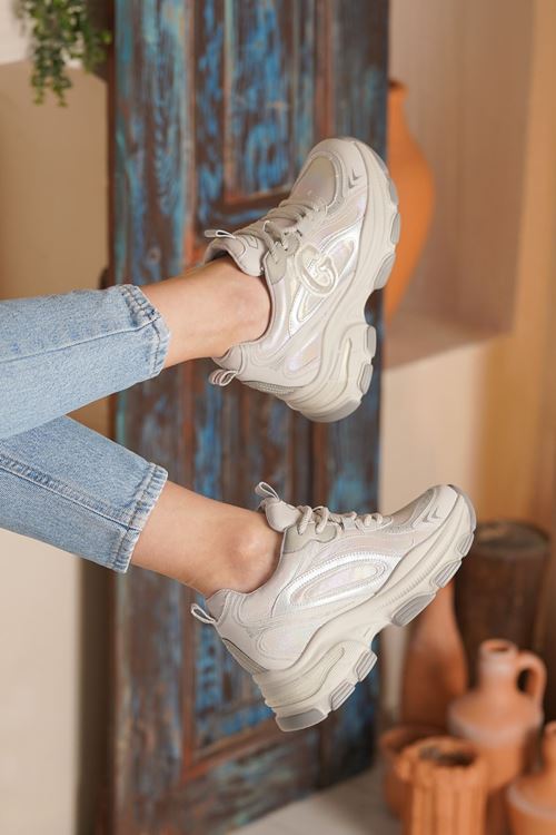 GUJA KADIN SPOR AYAKKABI 45025K