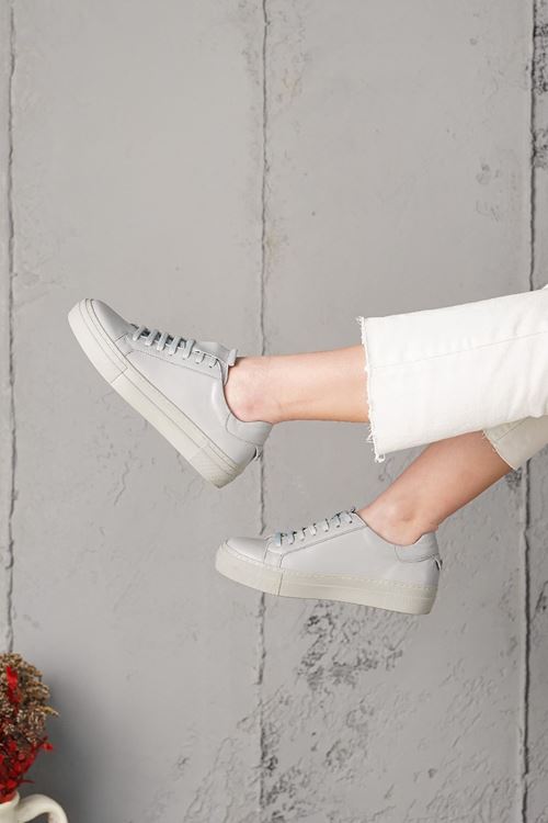 LİZSHOE HAKİKİ DERİ KADIN SPOR AYAKKABI SNL 35225Y