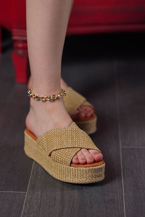 LİZSHOE HAKİKİ DERİ KADIN ÇPRZ BANT TERLİK ZYN 174825Y