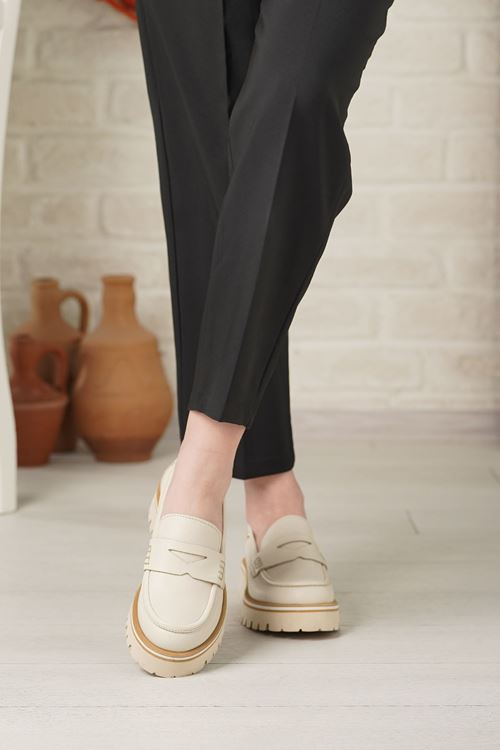 MAMMAMİA HAKİKİ DERİ KADIN GÜNLÜK AYAKKABI 386025Y