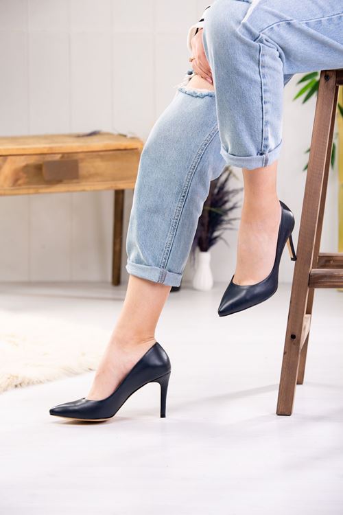 LİZSHOE HAKİKİ DERİ KADIN STİLETTO AKB 429225Y
