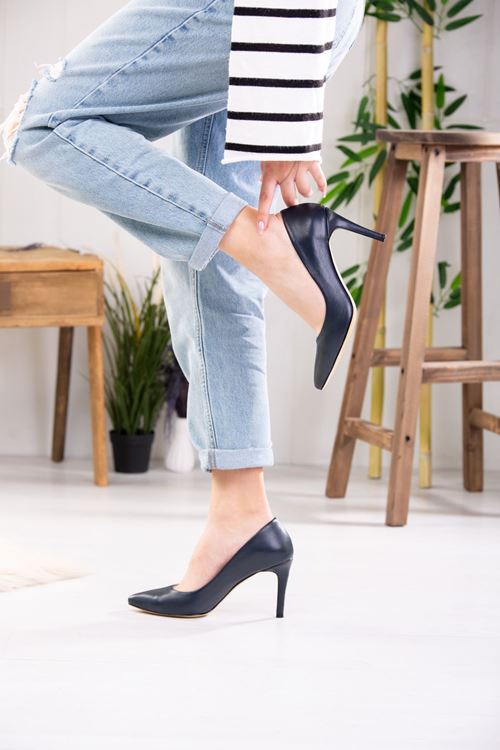 LİZSHOE HAKİKİ DERİ KADIN STİLETTO AKB 429225Y
