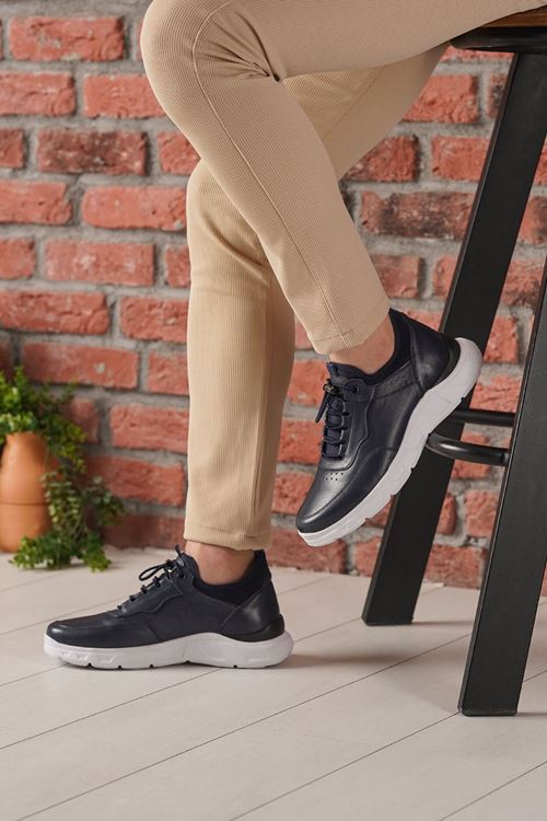 LİBERO HAKİKİ DERİ ERKEK SPOR AYAKKABI 552725Y