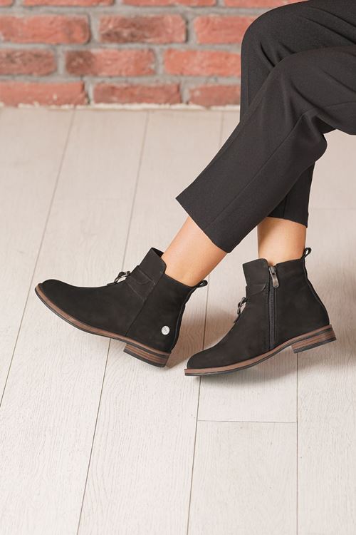 MAMMAMİA HAKİKİ DERİ KADIN BOT 830525K