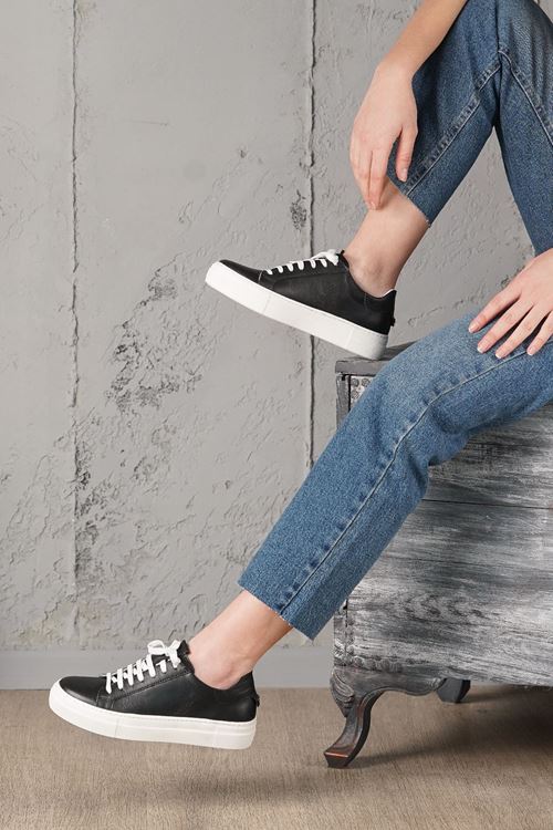 LİZSHOE HAKİKİ DERİ KADIN SPOR AYAKKABI SNL 35225Y