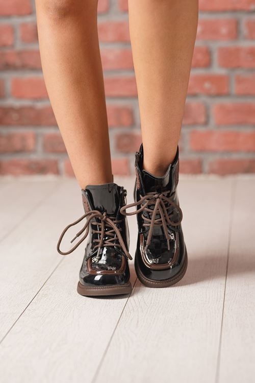 GUJA KADIN BOT 405-625K