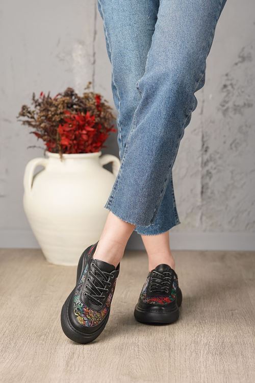 LİZSHOE HAKİKİ DERİ KADIN GÜNLÜK AYAKKABI 08825Y