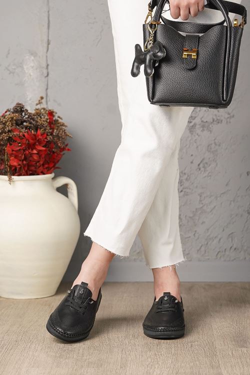 LİZSHOE HAKİKİ DERİ KADIN GÜNLÜK AYAKKABI 08325Y