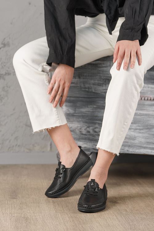 LİZSHOE HAKİKİ DERİ KADIN GÜNLÜK AYAKKABI 08325Y