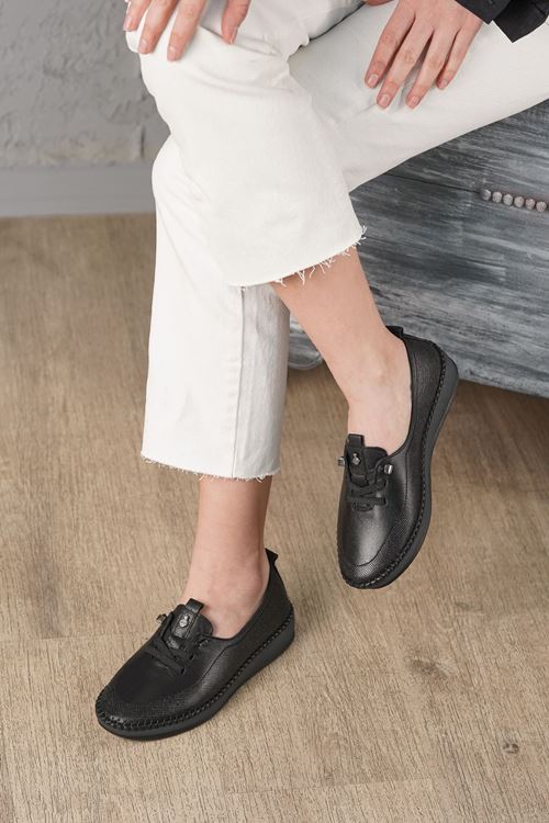 LİZSHOE HAKİKİ DERİ KADIN GÜNLÜK AYAKKABI 08325Y
