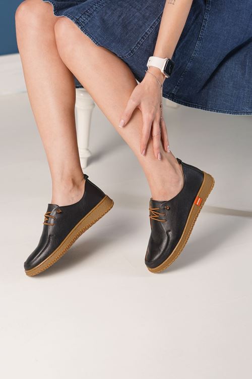 SAYGINER HAKİKİ DERİ KADIN AYAKKABI 16525K