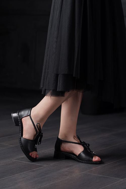 LİZSHOE HAKİKİ DERİ KADIN SANDALET ZYN 815525Y