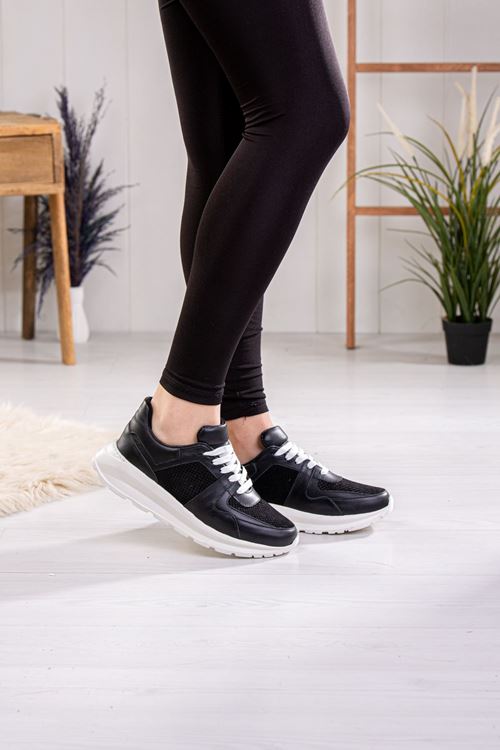 LİZSHOE HAKİKİ DERİ KADIN SPOR AYAKKABI DEXCOR 125024Y