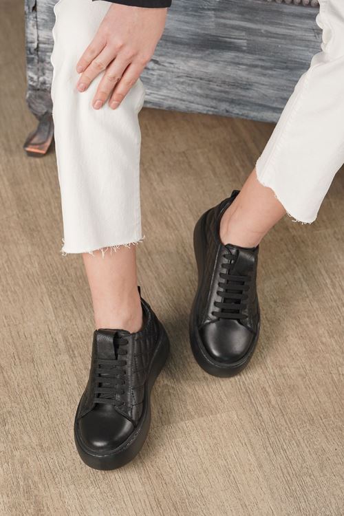 LİZSHOE HAKİKİ DERİ KADIN GÜNLÜK AYAKKABI SNL 37824K