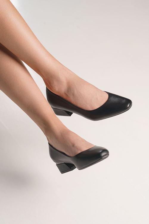 LİZSHOE HAKİKİ DERİ KADIN GÜNLÜK AYAKKABI ELNR 00725K