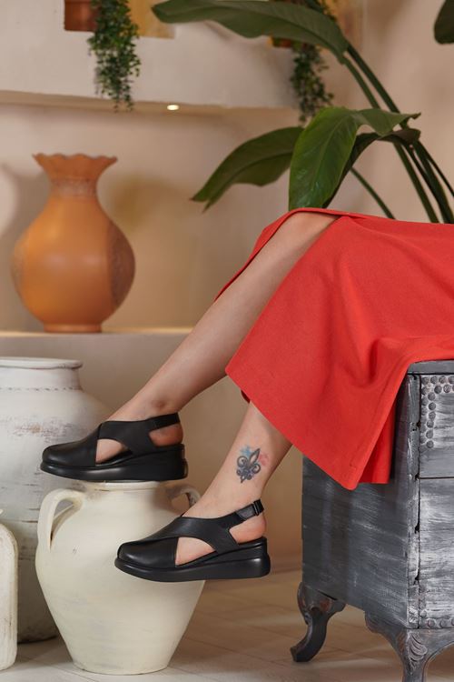 LİZSHOE HAKİKİ DERİ KADIN SANDALET ELNR 57525Y
