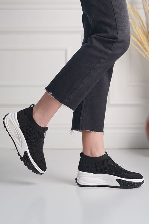 GUJA KADIN SPOR AYAKKABI 305-425Y